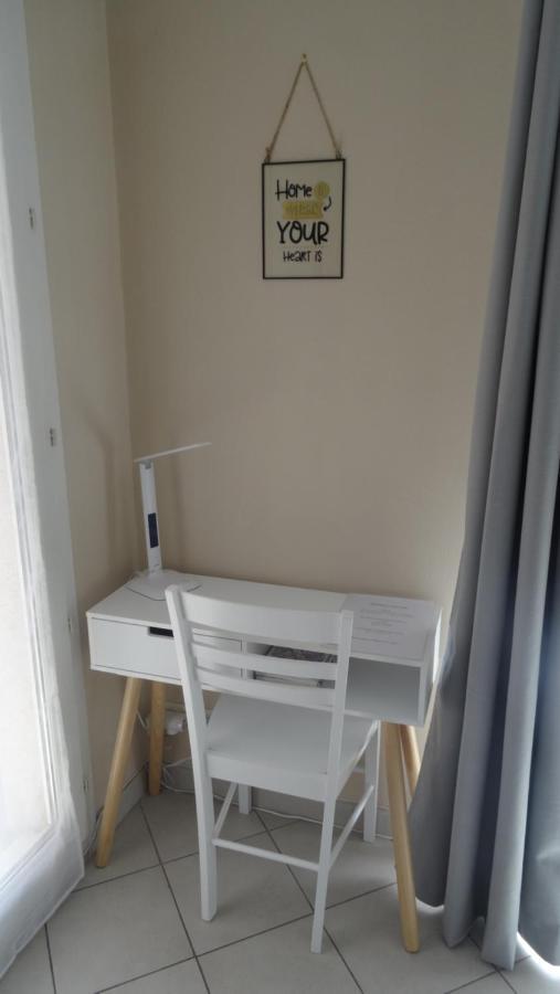 Appart T2 Standing Tout Confort Avec Balcon - Parking En Option Lyon Bagian luar foto